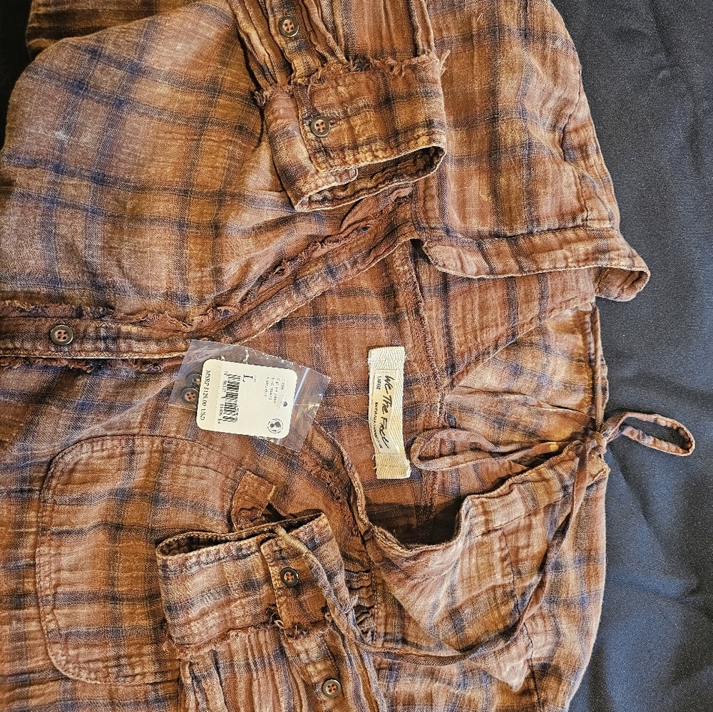 We The Free Free People Brown Plaid Gauze Button Down Top Boho NWT Size Large - Picture 3 of 5